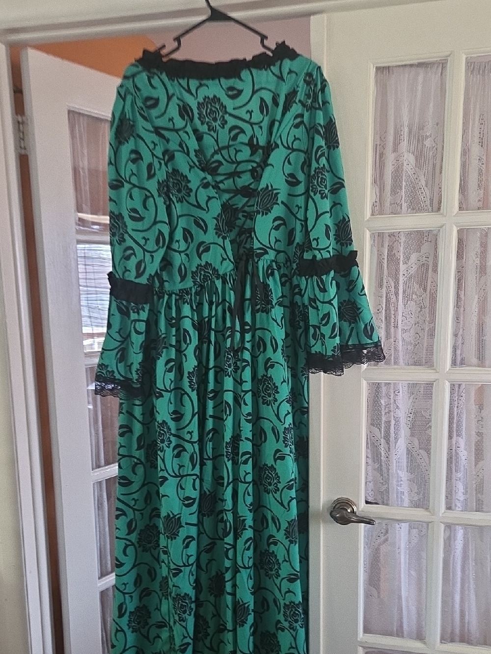 Green Floral Lace-Trim Maxi Dress Costume Victorian Dress